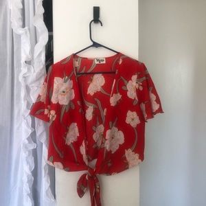 Show Me Your MuMu, Red Floral Top